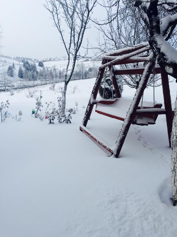 Pensiunea Casa Eden Mărişel Eksteriør bilde